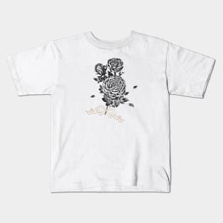 Black and White Wedding Rose Flower Bouquet with Gold Ribbon Kids T-Shirt
